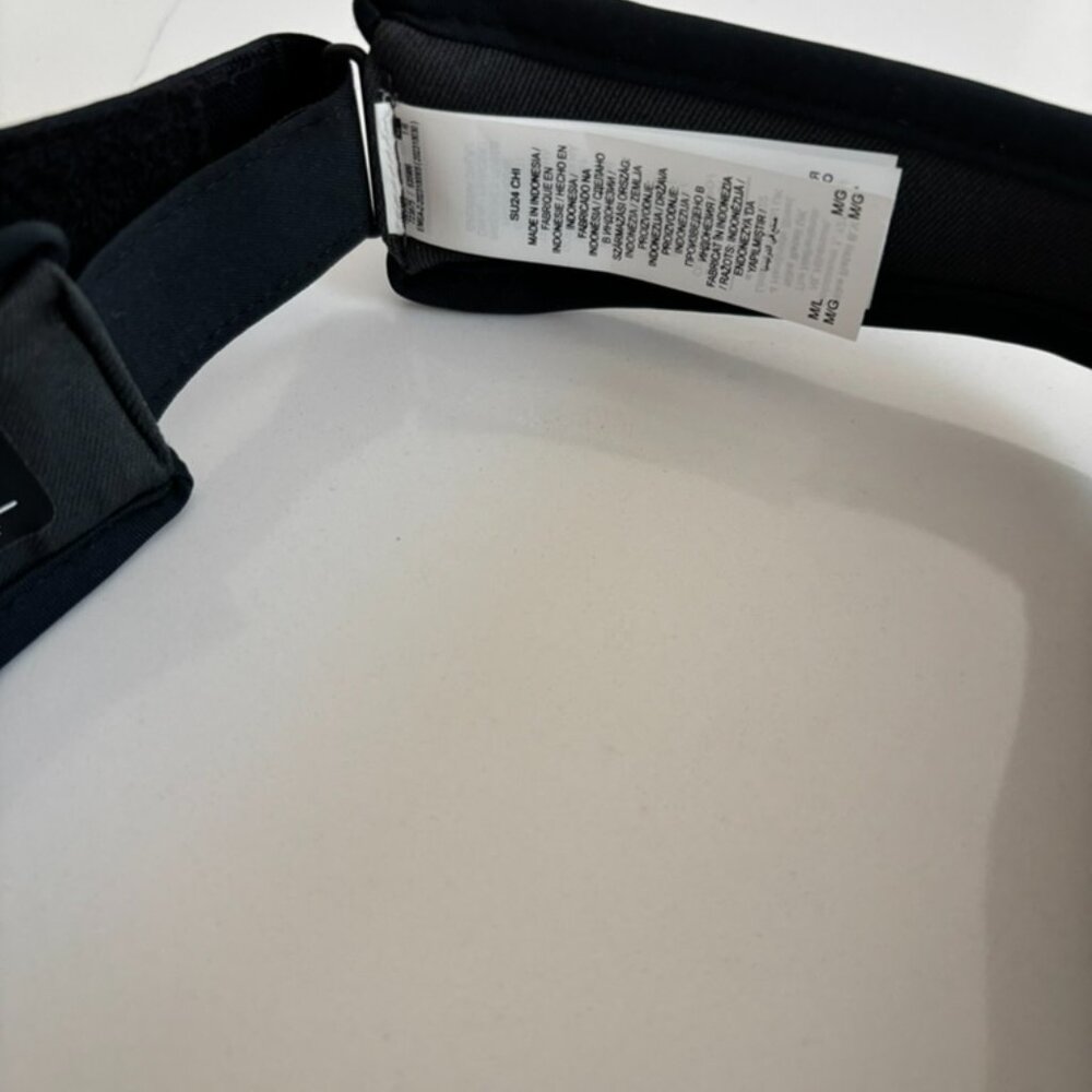 Nike Dri Fit Ace Visor Black White Swoosh Unisex Size M/L Adjustable FV5586 010 - Picture 8 of 10